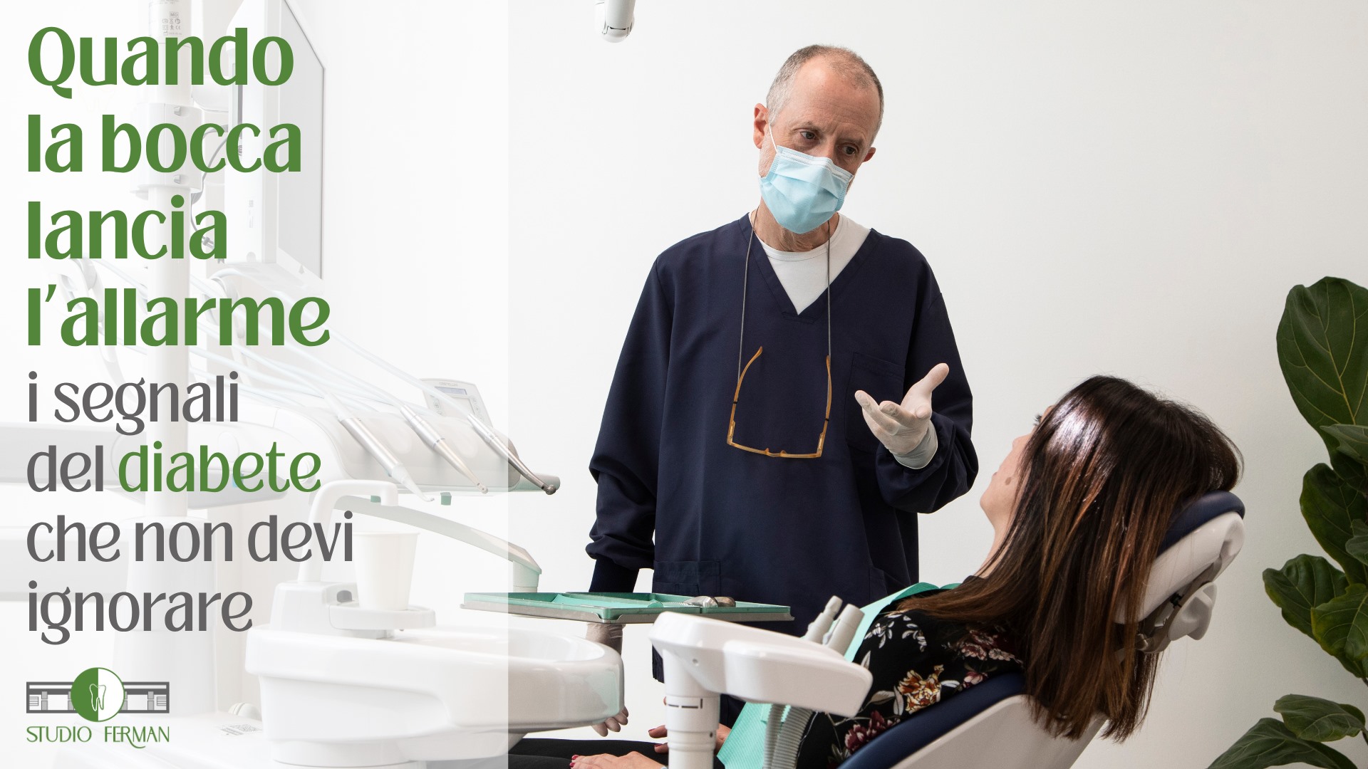 Dentista specialista dello Studio Ferman in consulenza con una paziente sui segnali orali del diabete.